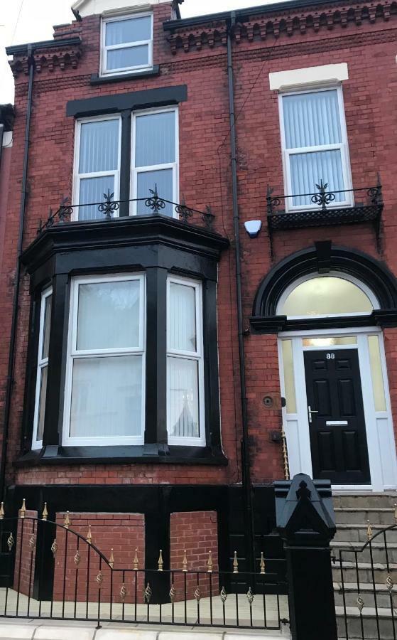 88 Anfield Road Bed & Breakfast Liverpool Bagian luar foto