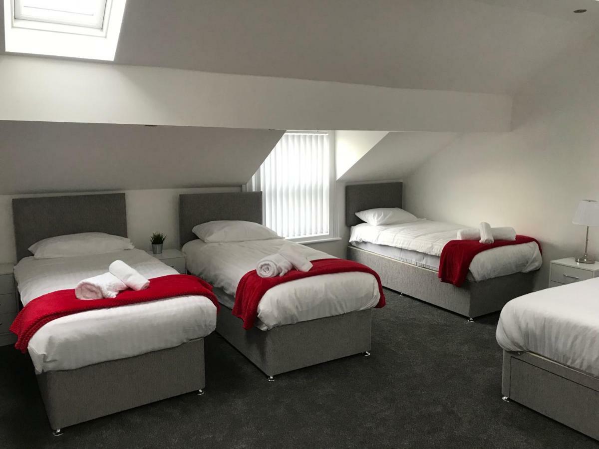 88 Anfield Road Bed & Breakfast Liverpool Bagian luar foto
