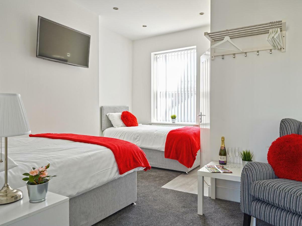 88 Anfield Road Bed & Breakfast Liverpool Bagian luar foto