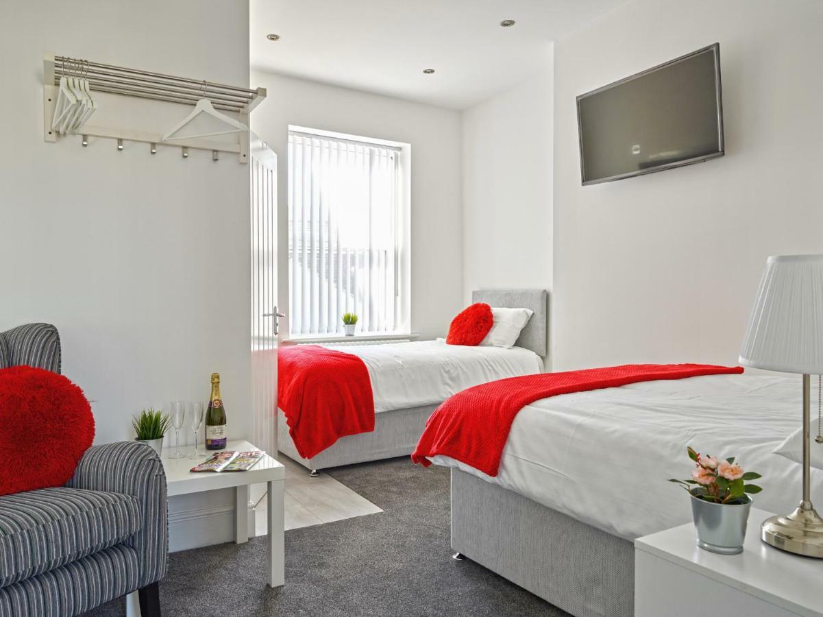88 Anfield Road Bed & Breakfast Liverpool Bagian luar foto